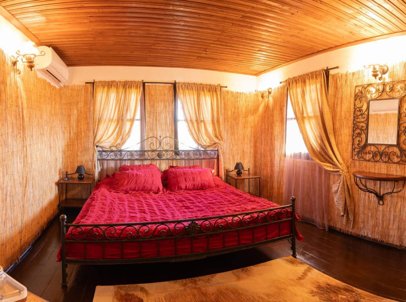 Complex Arbanashki Style-Panoramic View With Summer And Winter Terrace, Jacuzzi, Sauna, Children'S And Adult Area With Cinema Summer อาร์บานาซิ ภายนอก รูปภาพ