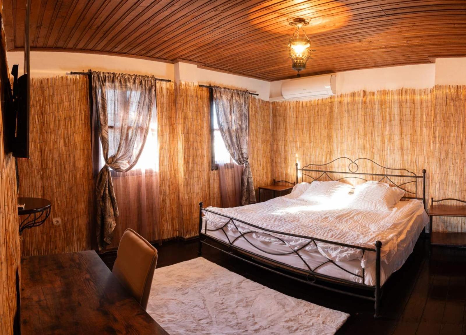 Complex Arbanashki Style-Panoramic View With Summer And Winter Terrace, Jacuzzi, Sauna, Children'S And Adult Area With Cinema Summer อาร์บานาซิ ภายนอก รูปภาพ