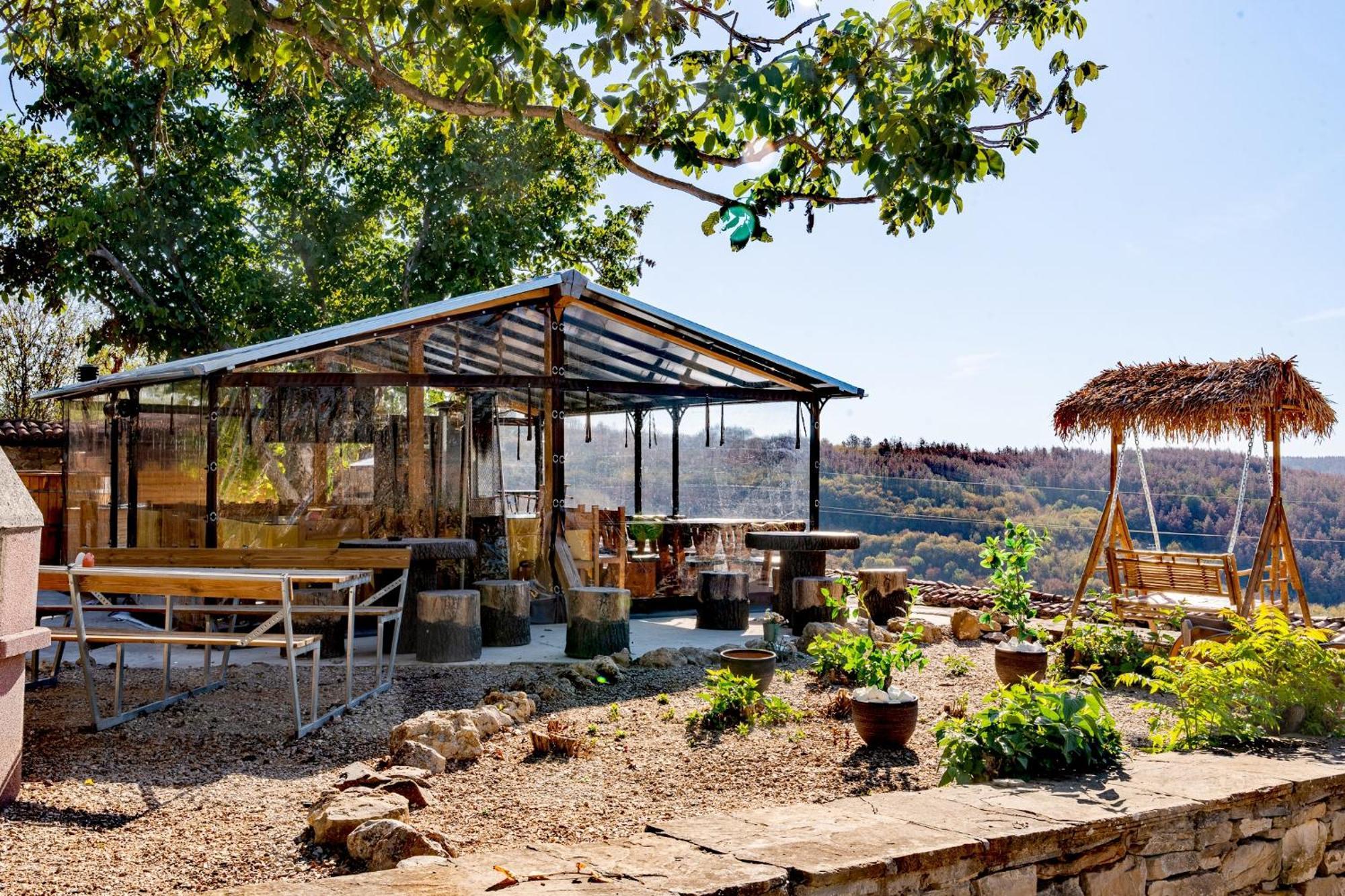 Complex Arbanashki Style-Panoramic View With Summer And Winter Terrace, Jacuzzi, Sauna, Children'S And Adult Area With Cinema Summer อาร์บานาซิ ภายนอก รูปภาพ